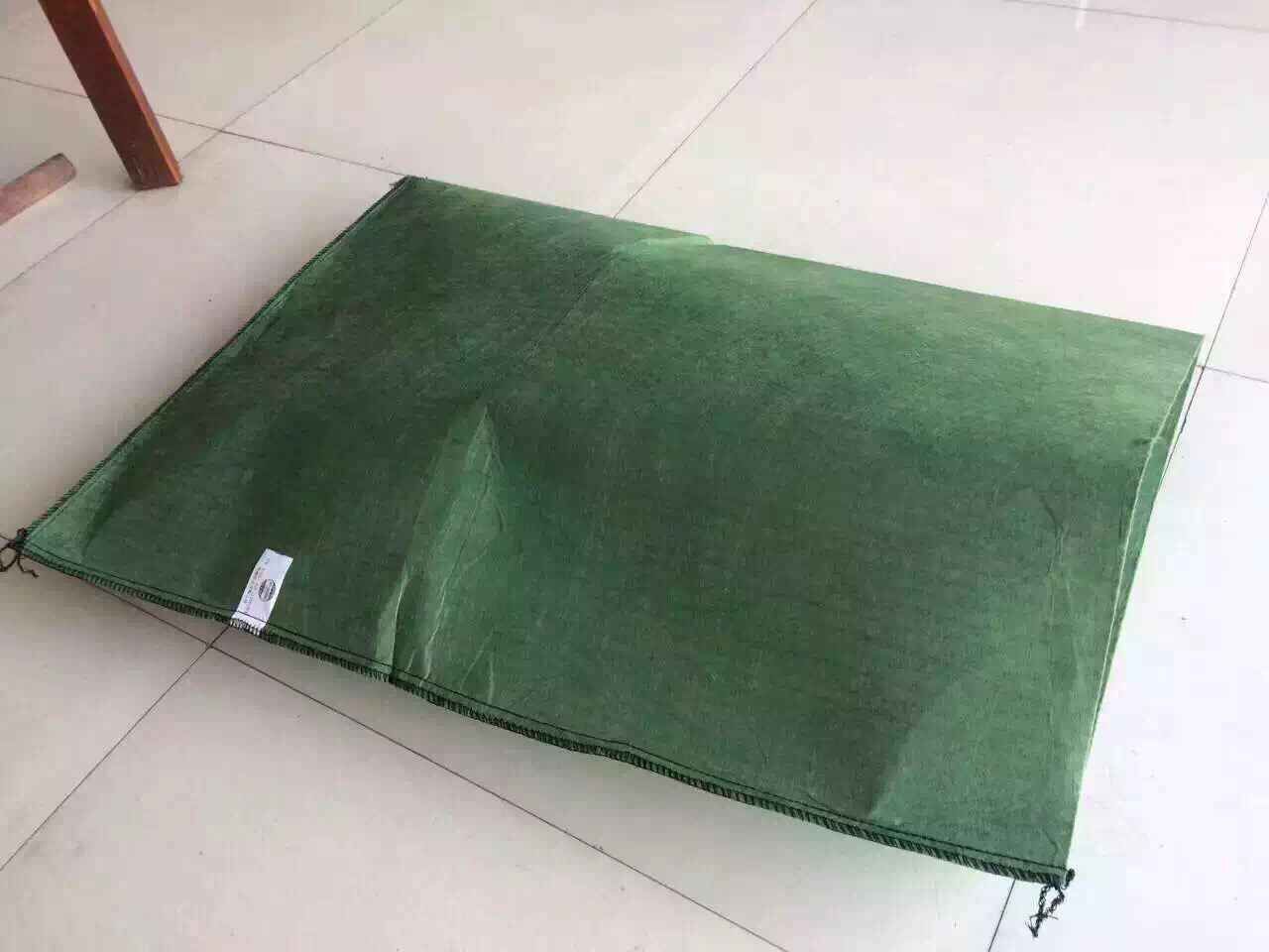 護坡綠化生態(tài)袋 護坡綠化生態(tài)袋